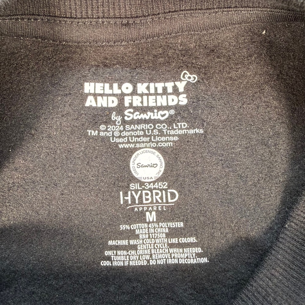 Sanrio Hello Kitty and Friends Halloween Sweatshirt Black All Over Medium #4727 - Picture 4 of 5